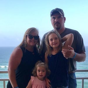 Meet your Posher, Cate